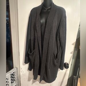 BLAKELEY Boutique Women’s Gray Open-Front Sweater OS with Pockets and Thumbholes